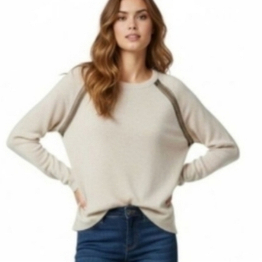 RACHEL Rachel Roy Cream Relaxed Fit Elegant Embellished Chic Sweater Size Small - Picture 12 of 13